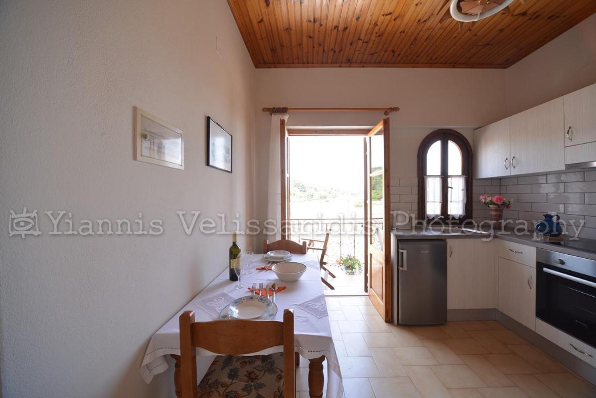 Sotiris Sea View Apartment Gaios Exterior photo